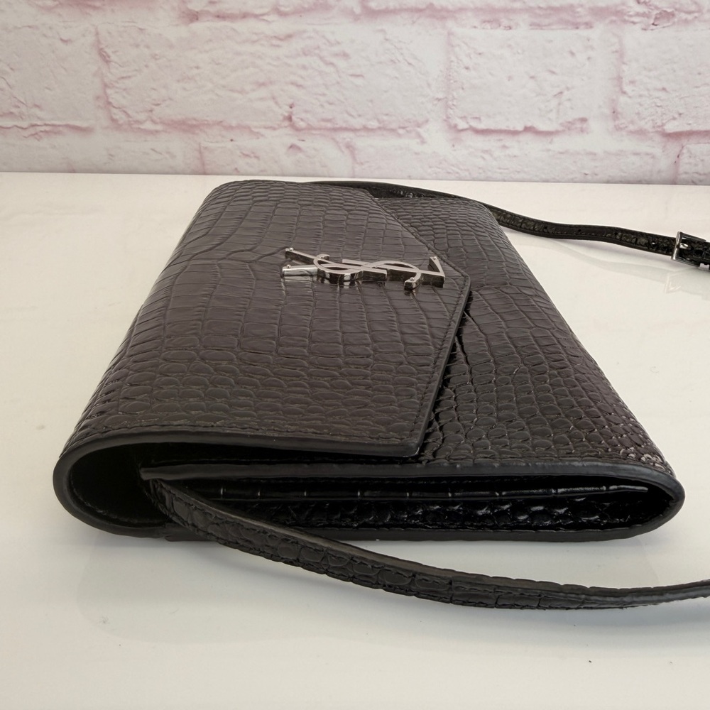 Saint Laurent Cassandra Black Croc-Embossed Envelope Wallet Crossbody Bag - Picture 4 of 15